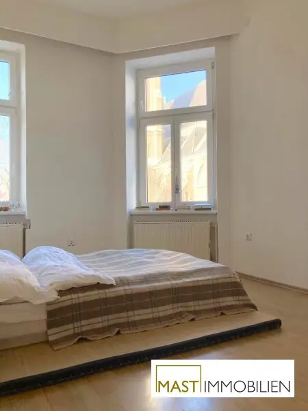 *NEU* Sanierungsbedürftige 2-Zimmer Wohnung mit Potential zur 3-Zimmer-Wohnung