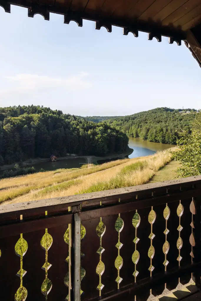 Traumhaftes Anwesen in Alleinlage mit Fischteich und Wald in 8522 Groß St. Florian