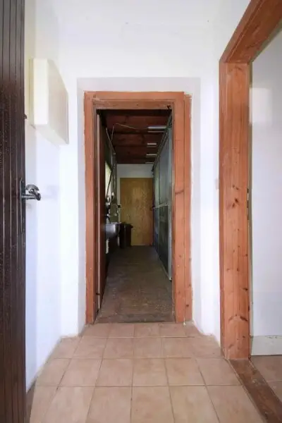 Exklusives Traum-Anwesen mit Naturteich und Gästehaus