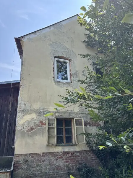 = PREISKNALLER =  Güssing !! Renovierungsobjekt in Zentrumslage mit ca. 430 m2 Eigengrund !!!
