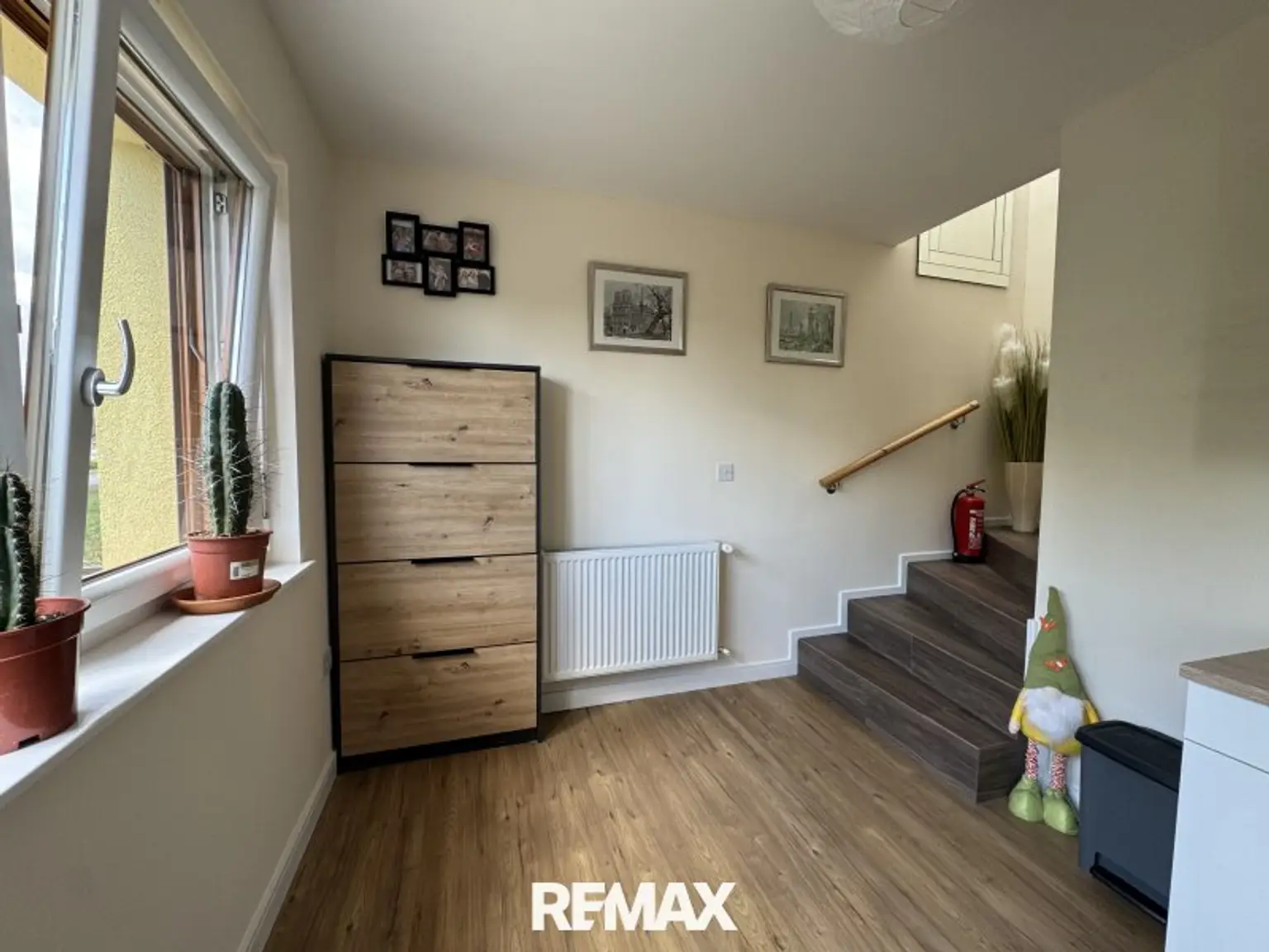 Durchgangszimmer EG