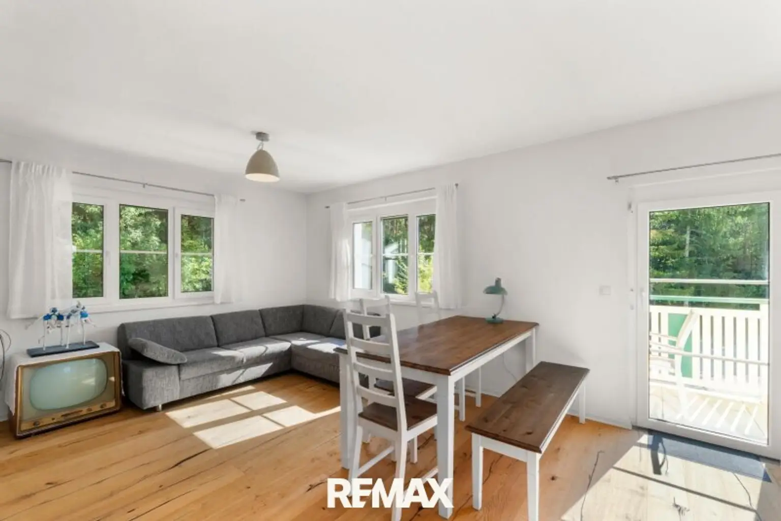 Wohnzimmer Wohnung 2