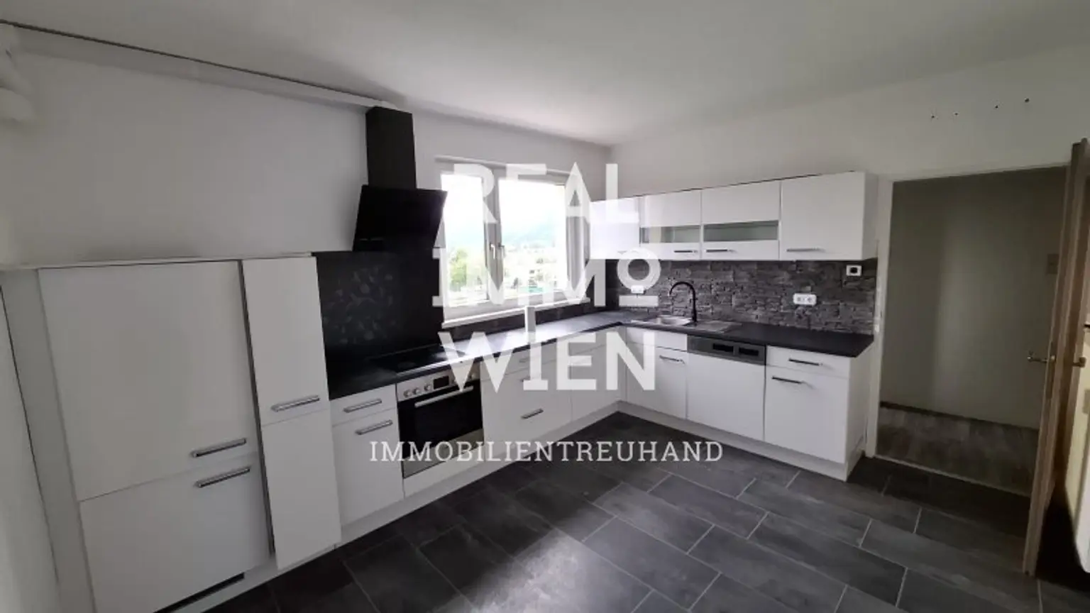 Traumhafte 3-Zimmer-Wohnung mit Loggia in Klagenfurt – Ihr neues Zuhause wartet!