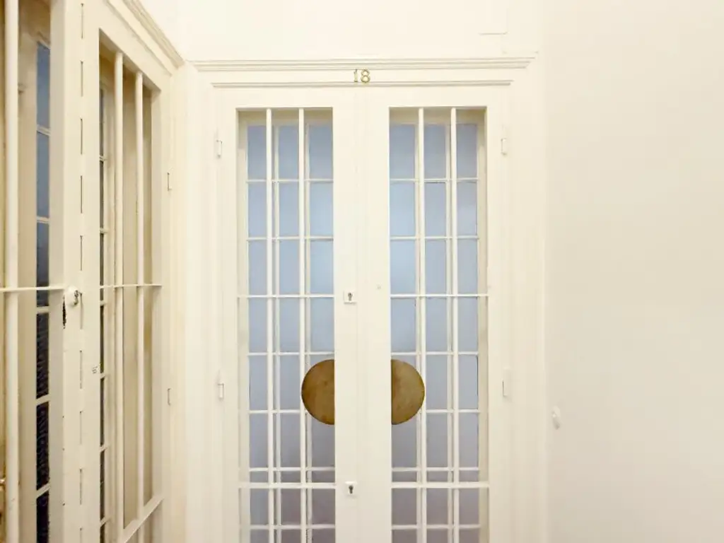 Großzügige 3,5-Zimmer-Wohnung mit Balkon im Herzen von Wien