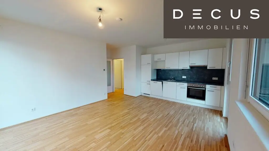 / NEUBAU / AB JÄNNER / RICHTUNG OSTEN / NIEDRIGENERGIEHAUS / ZWEI ZIMMER / 4. STOCK / 12 QM BALKON