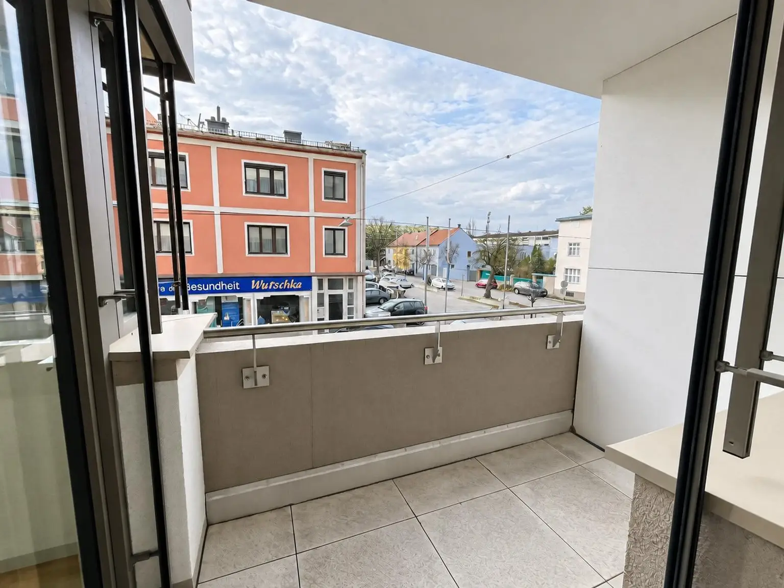 Loggia I