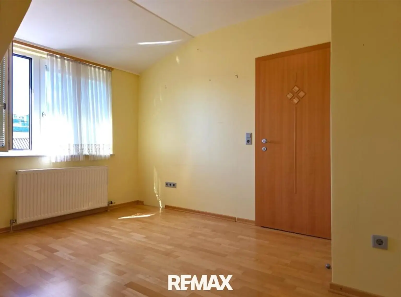 20 EFH 2000 DG Zimmer