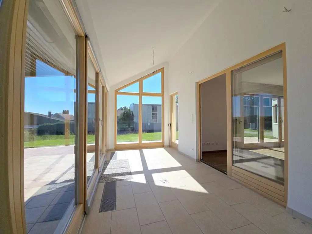 3701 Großwiesendorf/bei Großweikersdorf: Wunderschönes Einfamilienhaus mit Wohnkeller, Doppelgarage und Weinröhre