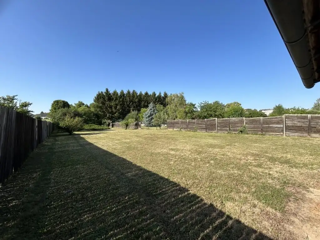 +++ Charmantes Bauernhaus mit großzügigen Nebengebäuden und großem Garten in Kleinwarasdorf! +++