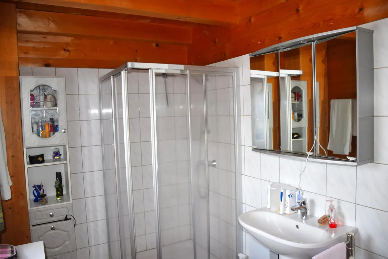 Badezimmer EG