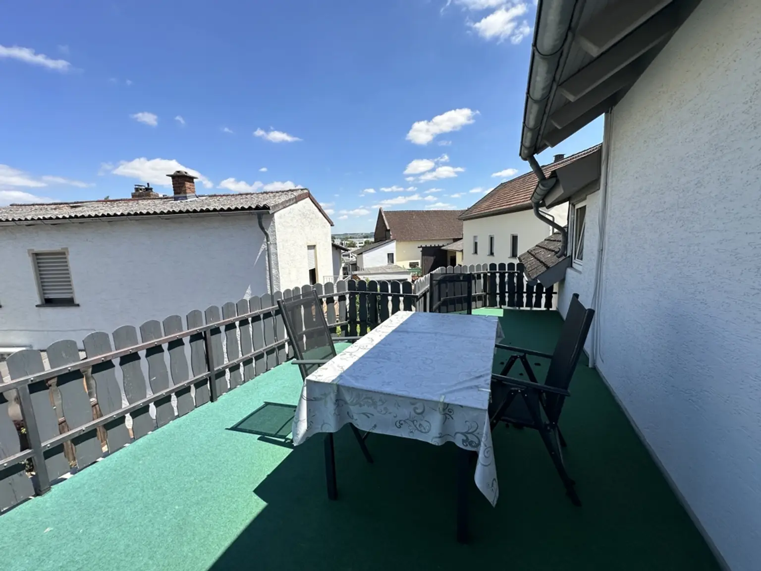 Balkon OG