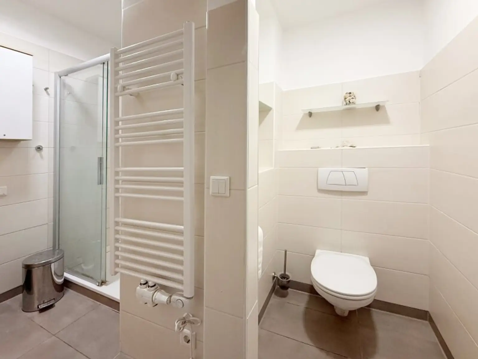 Helle, zentrale 3-Zimmer-Wohnung – teilmöbliert & WG-tauglich