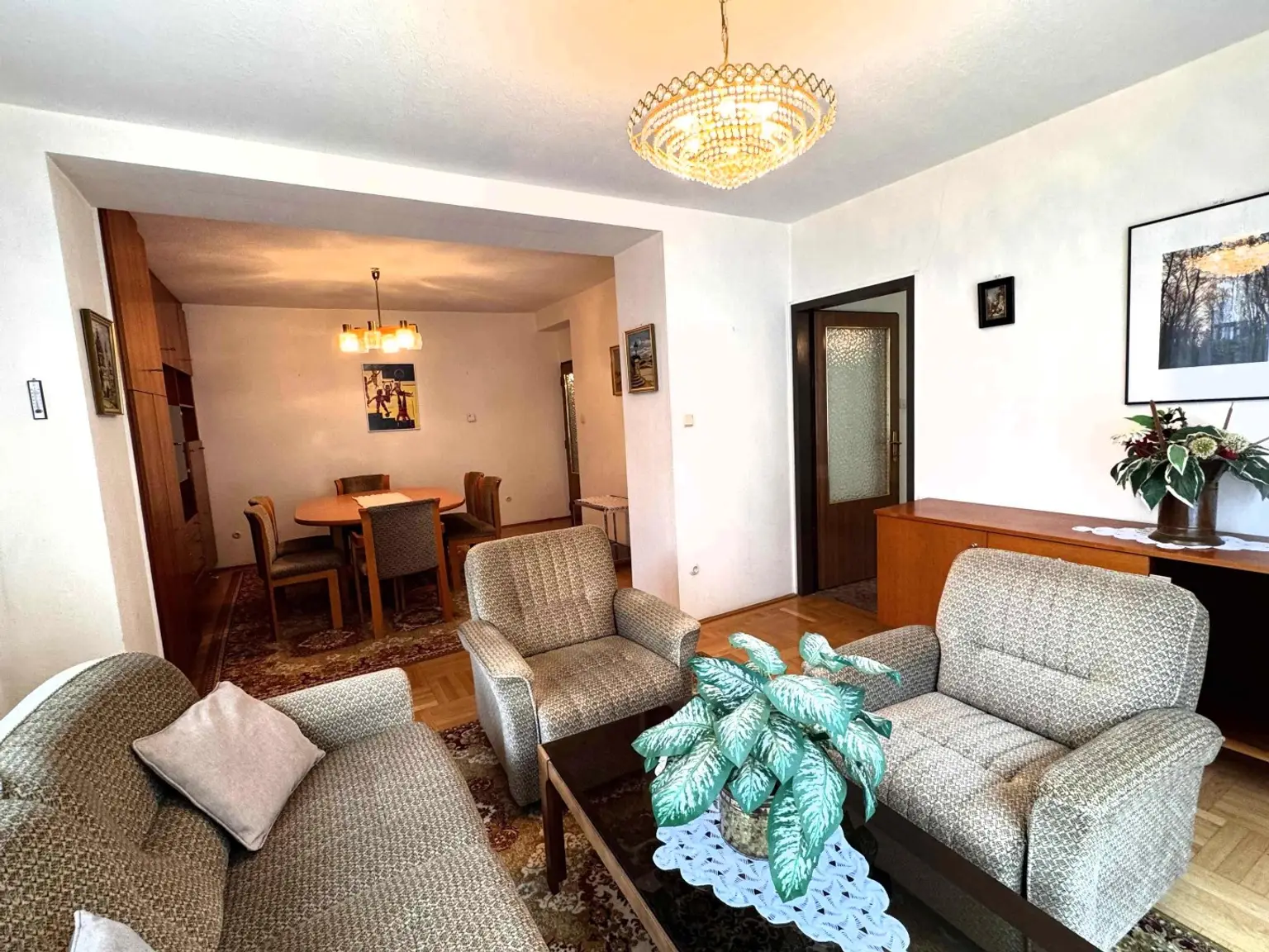 "mehr als EIN Haus - ein Zuhause"