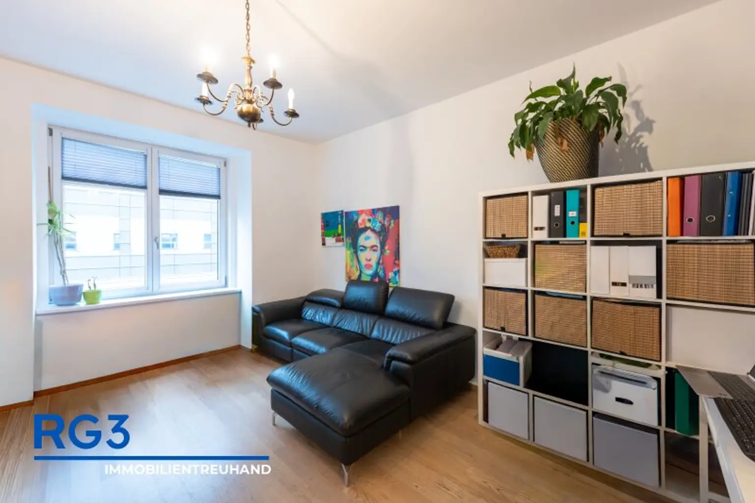 Top Eigentumswohnung mit Balkon in zentraler Lage