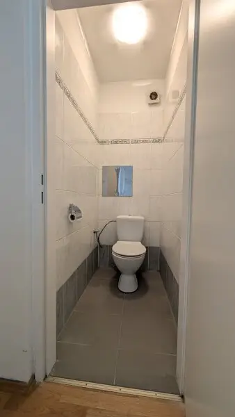 NETTES 3 ZIMMERAPARTMENT IM SPECKGÜRTEL VON WIEN - 35 ÖFFI-MINUTEN BIS WIEN ZENTRUM