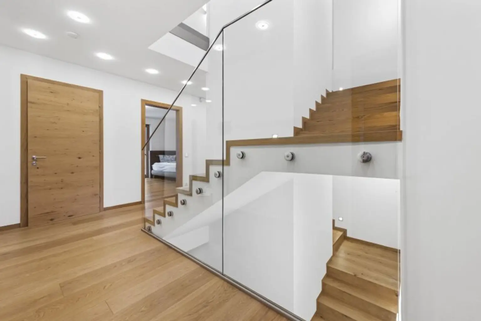 Großzügige High-End-Familienvilla der Extraklasse.