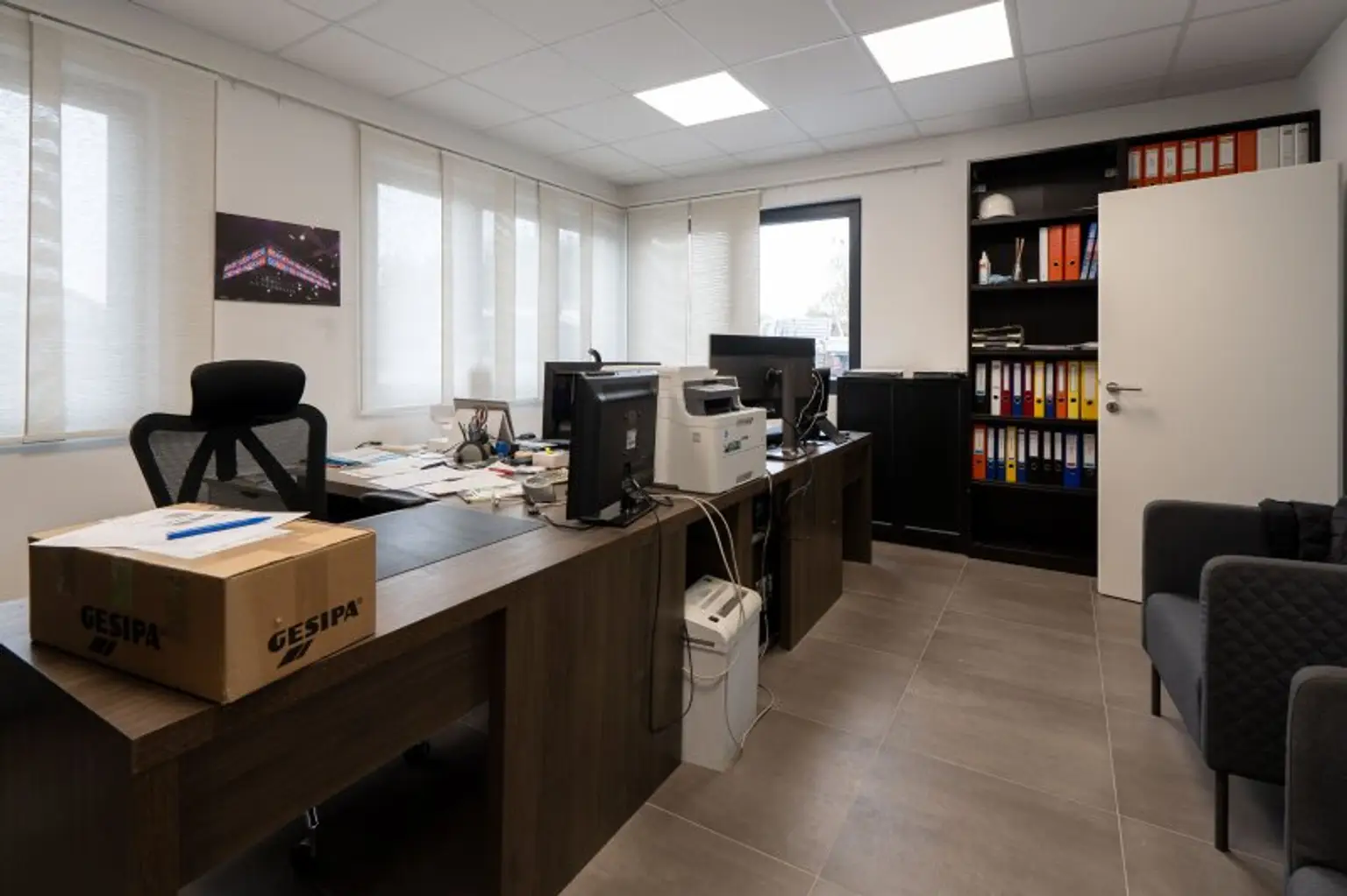 Gewerbeobjekt TOP 1 mit Werkstatt und Büros in Buchkirchen zu kaufen!