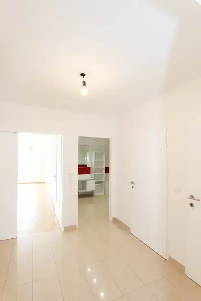 Kompakte 3-Zimmer mit Loggia!