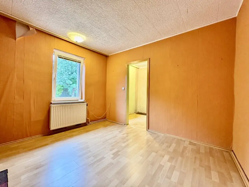 EINMALIGE GELEGENHEIT !!! HAUS MIT ZWEI WOHNEINHEITEN ZUM SUPERPREIS