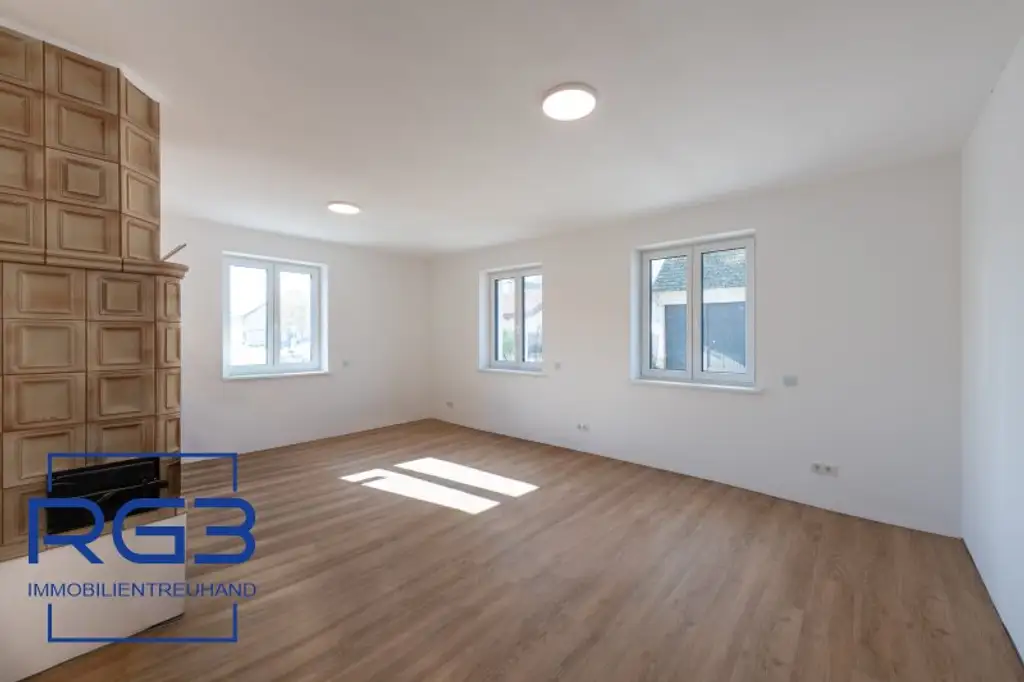 Großes Einfamilienhaus mit großem Garten # Provisionsfrei