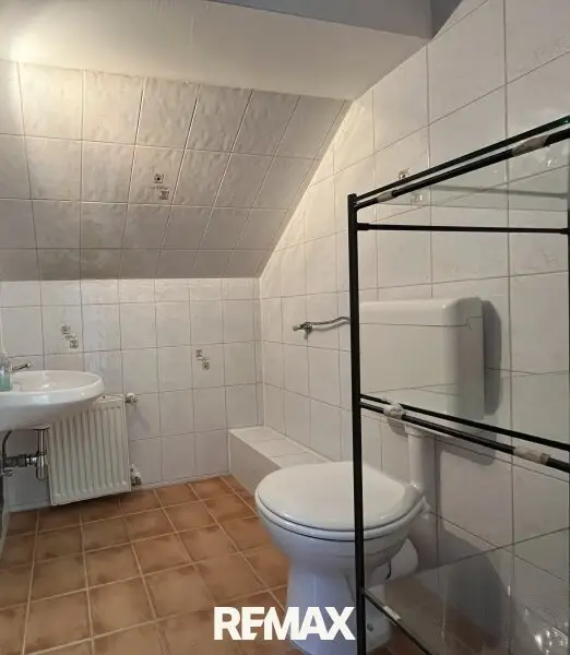 WC- DG