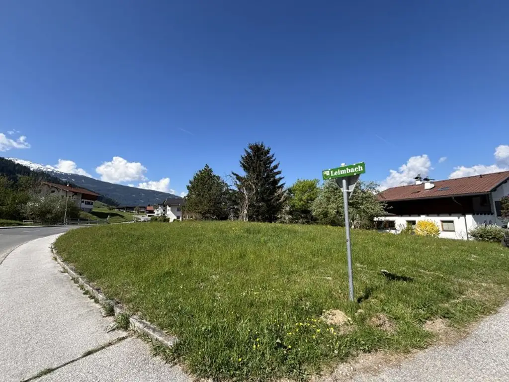 Ca. 1000 Quadratmeter großes Baugrundstück in Weerberg!