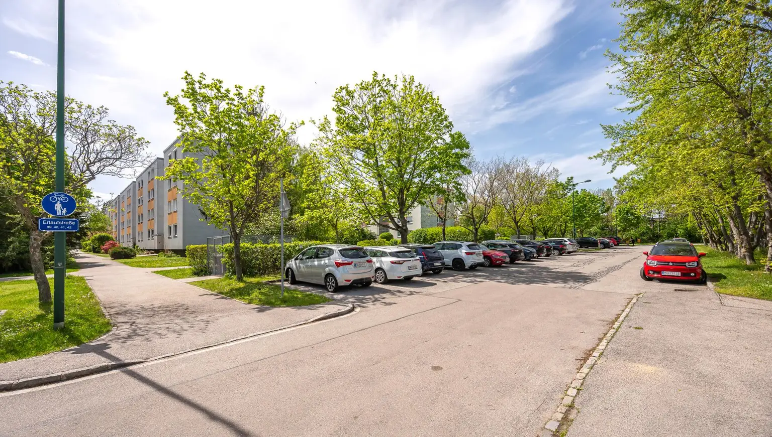 Familien-Hit: 4-Zimmer Wohnung mit 2 Loggien in Ruhelage