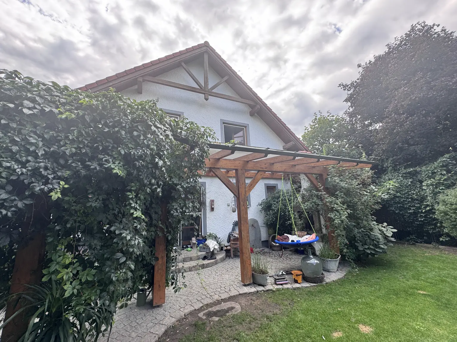 MODERNES EINFAMILIENHAUS IN DER NÄHE VOM BAHNHOF GERASDORF BEI WIEN