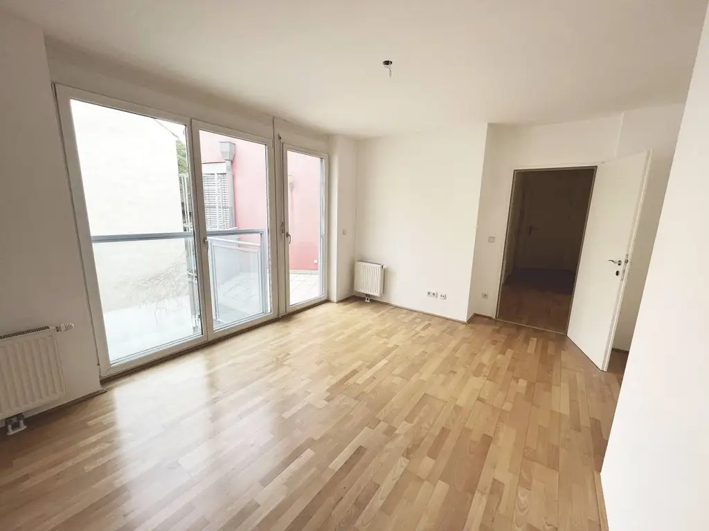 Neubau-Wohnung mit 3 Zimmern und Balkon in Ruhelage - mitten im 9. Bezirk!