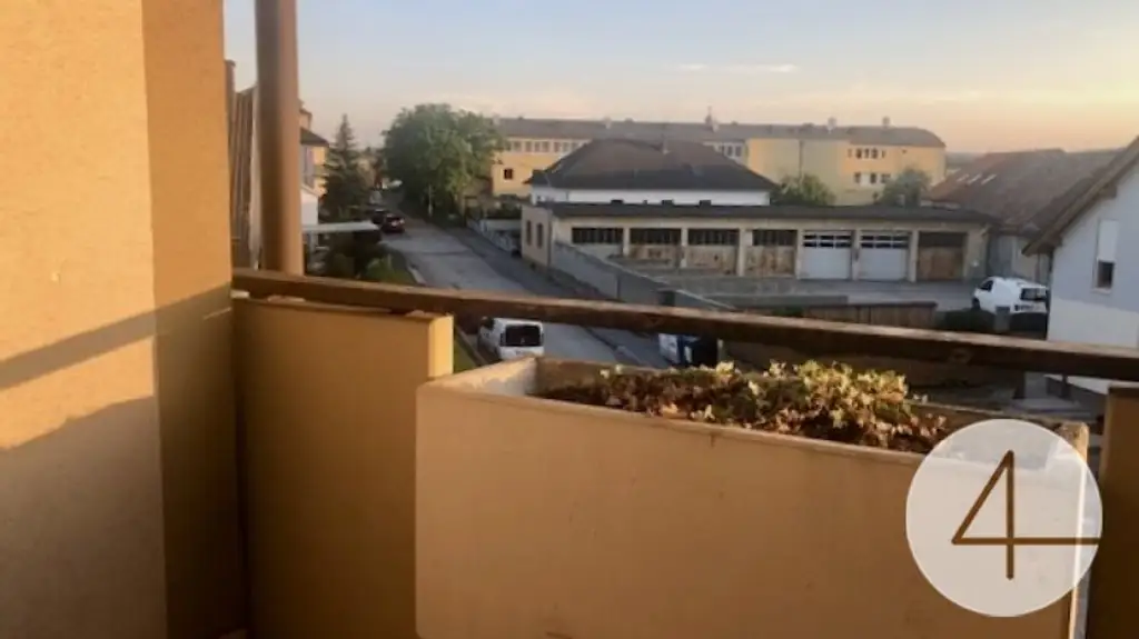 Ruhige Wohnung mit Garagenplatz