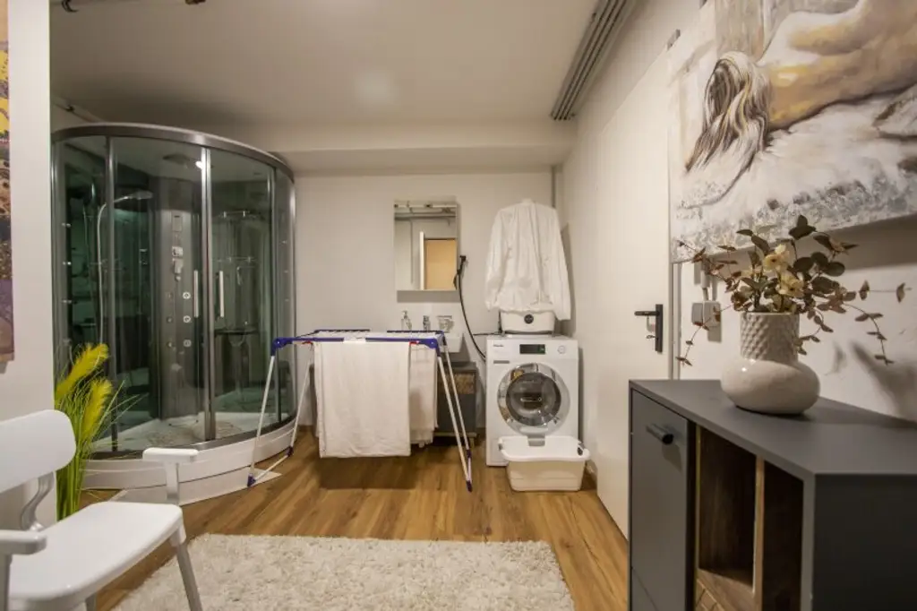 Neuwertiges und ruhiges Chalet mit Wellness!