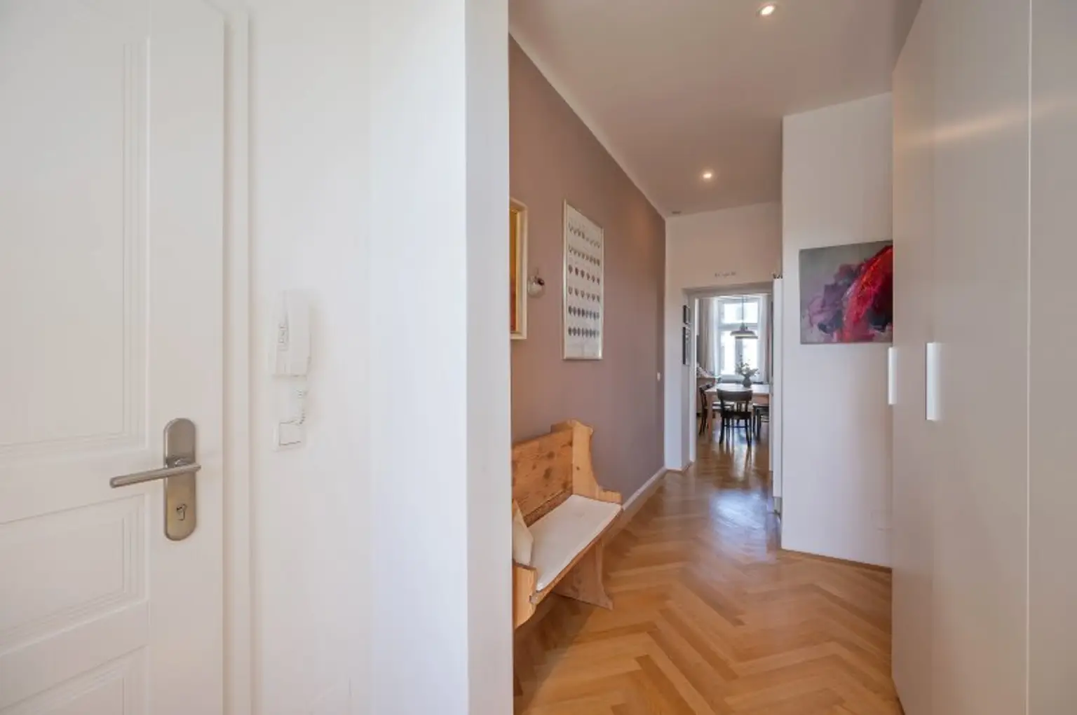 ++NEU++ Fantastische 3-Zimmerwohnung, mit Balkon, viel Licht und Charme!