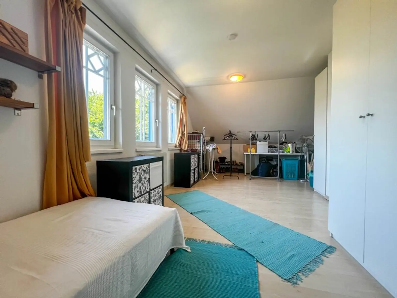 Familienidyll mit Praxisoption in Breitenfurt bei Wien: 6 Zimmer und Pool