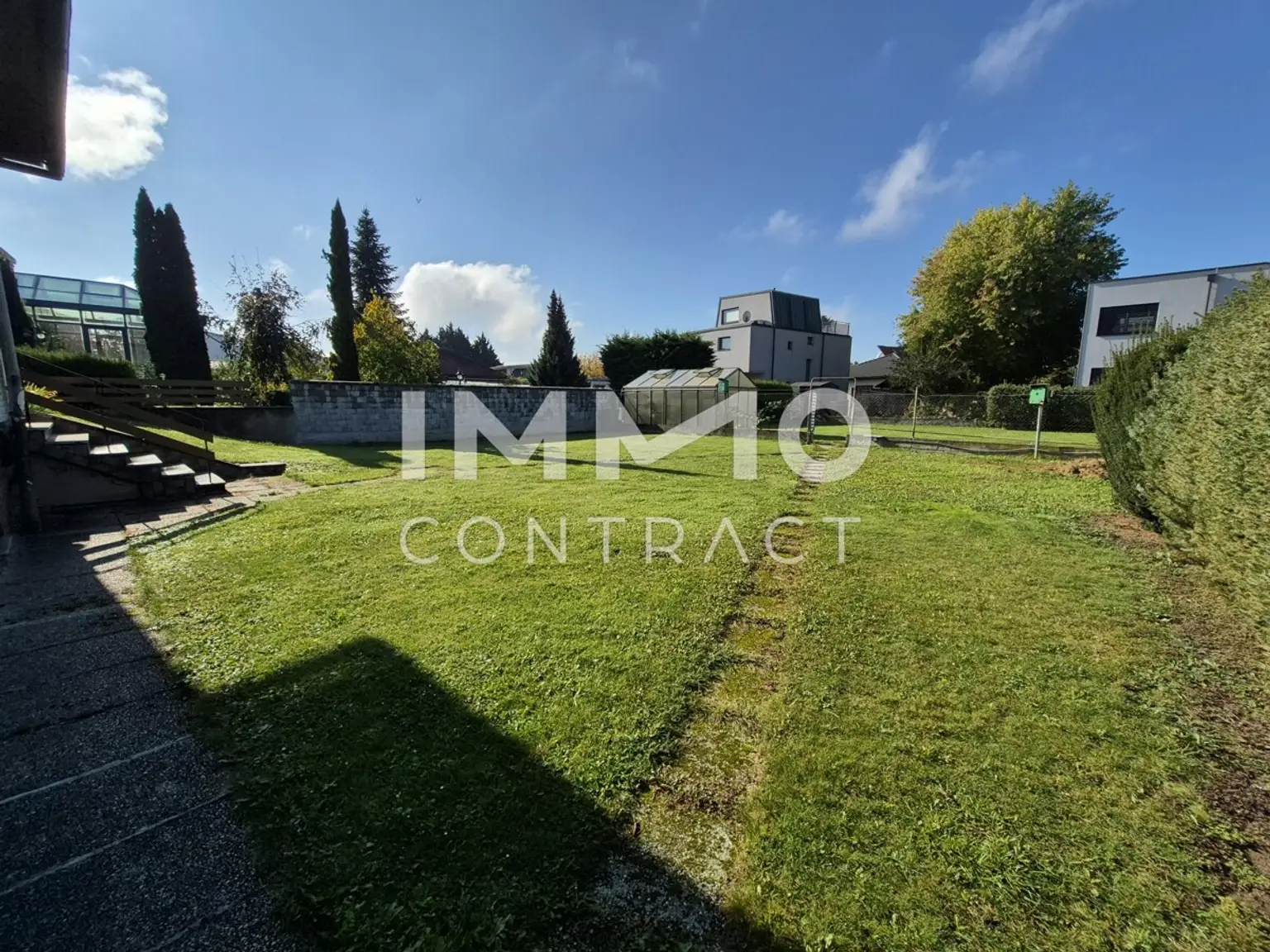 Renovierungsbedürftiger Bungalow in Top Lage!