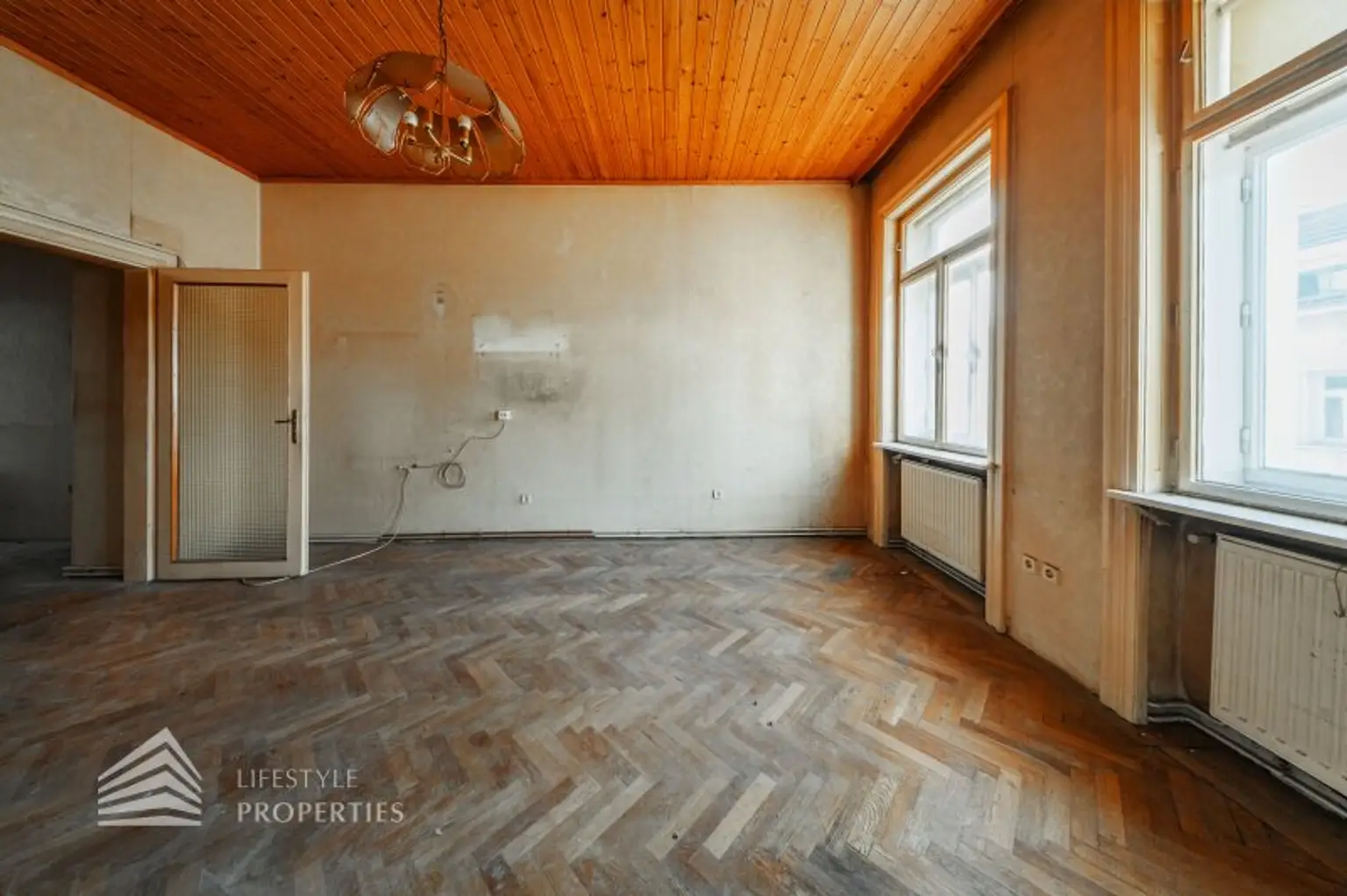 Helle 2-Zimmer Wohnung, Nähe Meiselmarkt