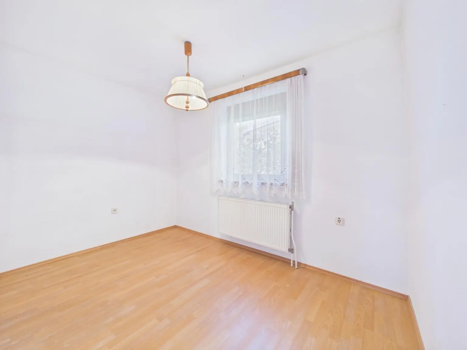 Haus mit Garten in Jois - Zimmer