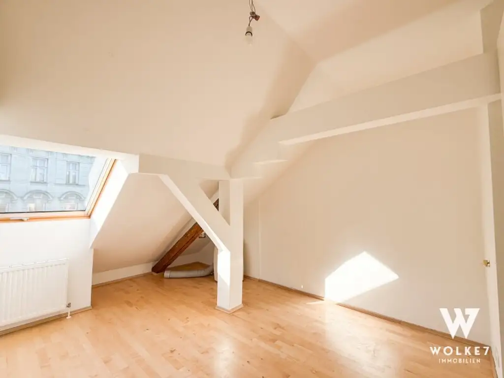 Stilvolle 3–4-Zimmer-Maisonette im Herzen des 9. Bezirks I Exklusives Dachgeschoss-Wohnen I Nähe U4 / U6