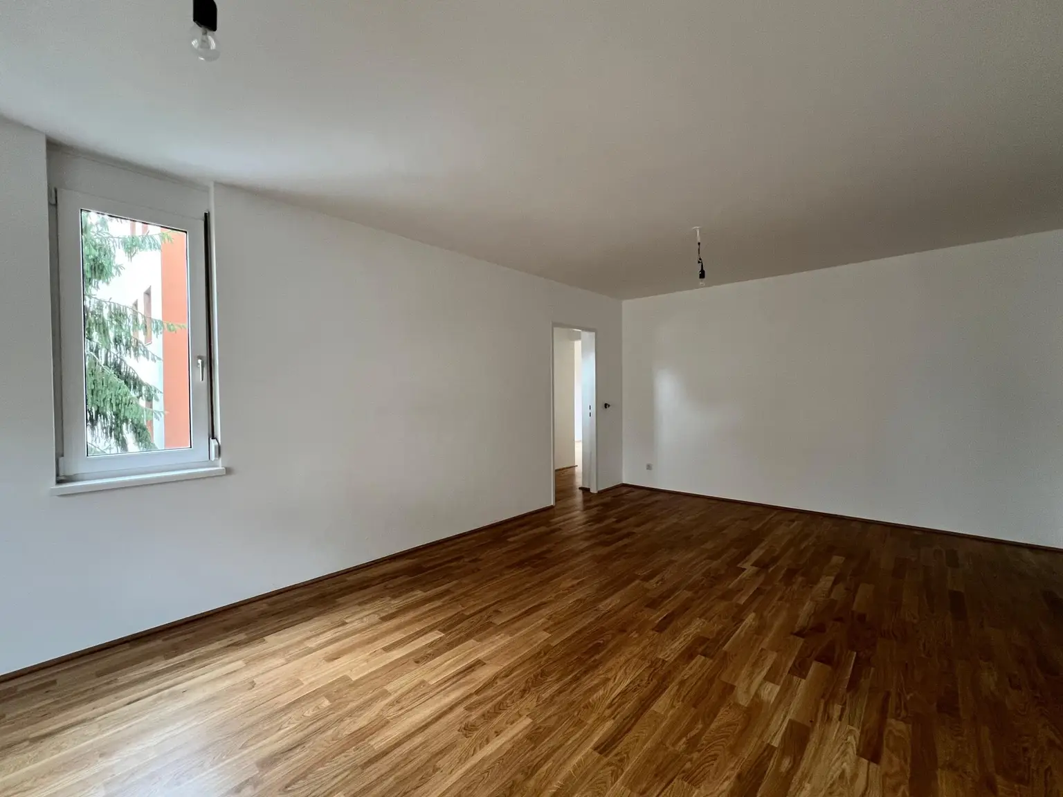 2-Zimmer-Wohnung in Meidlinger Bestlage – saniert & sofort verfügbar