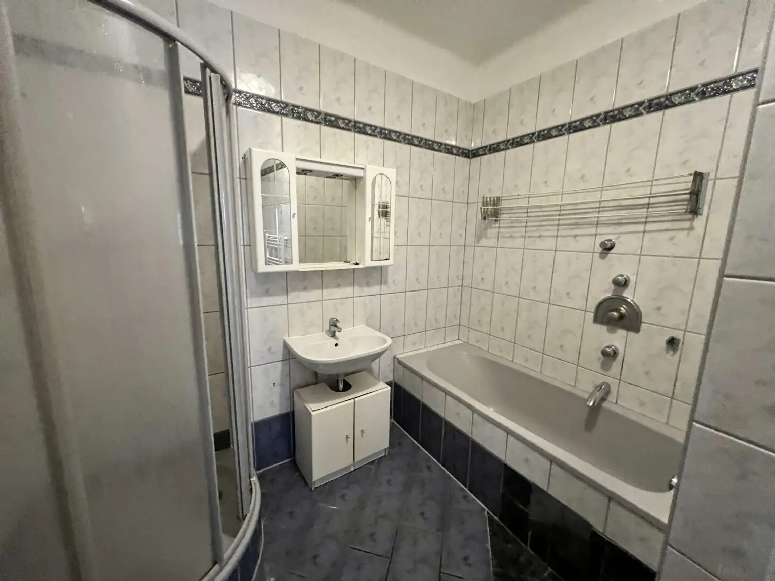 20221020_072411735_iOS