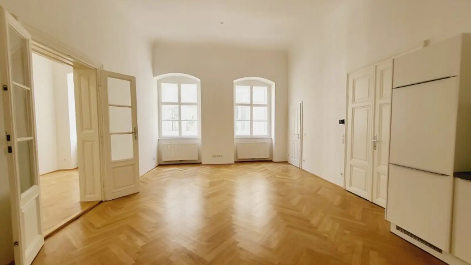 Super zentrale Innenstadtlage - Topsanierter Zustand - Ruhige Innenhofausrichtung