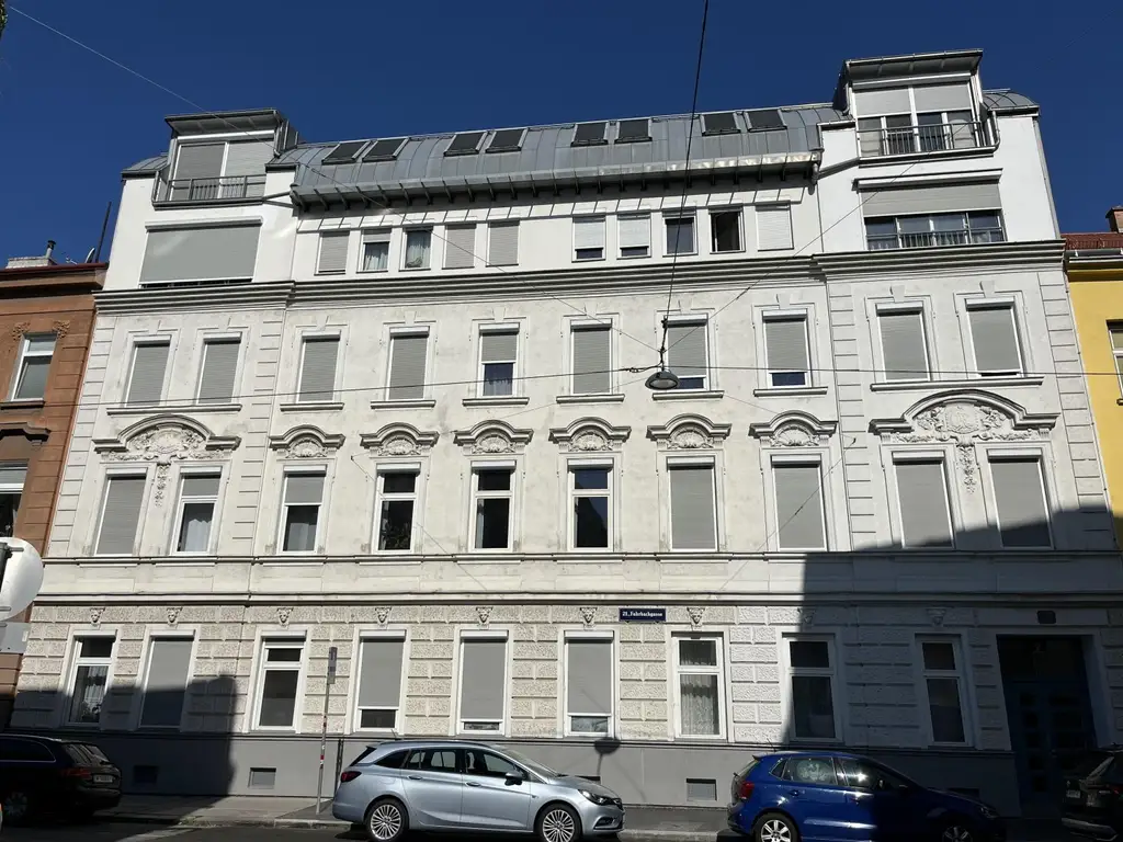 Sehr charmante Altbauwohnung in TOP-Lage