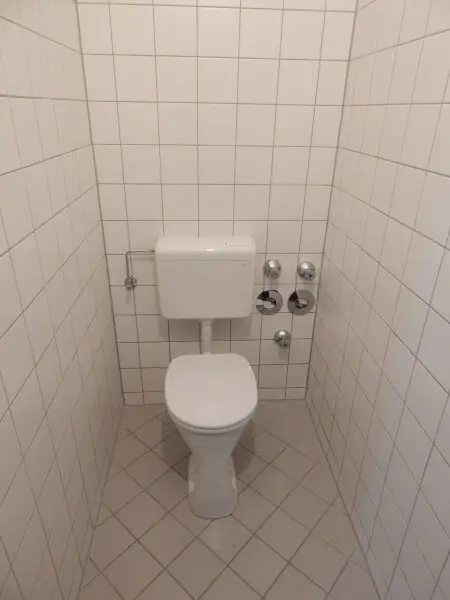 "PROVISIONSFREI" Helle und ruhige Garten-/Terrassenwohnung mit Tiefgaragenplatz