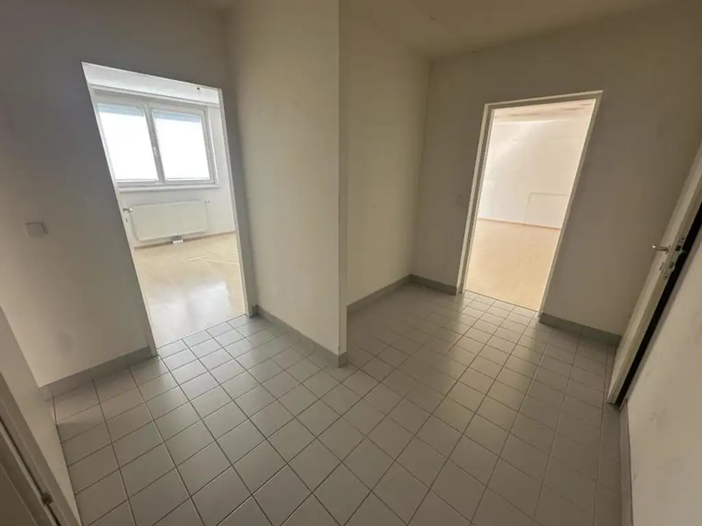 3 Zimmer Eigentum mit Loggia und Erker