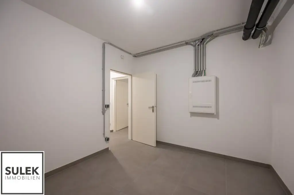 ERSTBEZUG-Townhouse: Exklusives 4-Zimmer-Townhouse mit 2 Terrassen & Tiefgaragen-Option - ab sofort