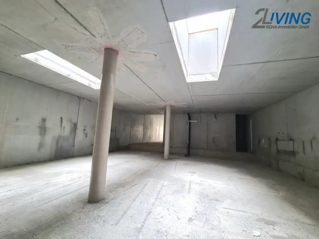 Geschäftsfläche Nahe U1-Kagraner Platz