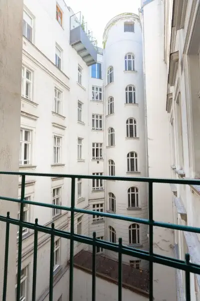Großzügige, charmante 137 m² Altbauwohnung I perfekter Grundriss