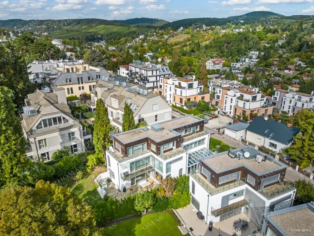 Exklusive Döblinger Villa mit Blick über Wien & die Neustifter Weinberge!