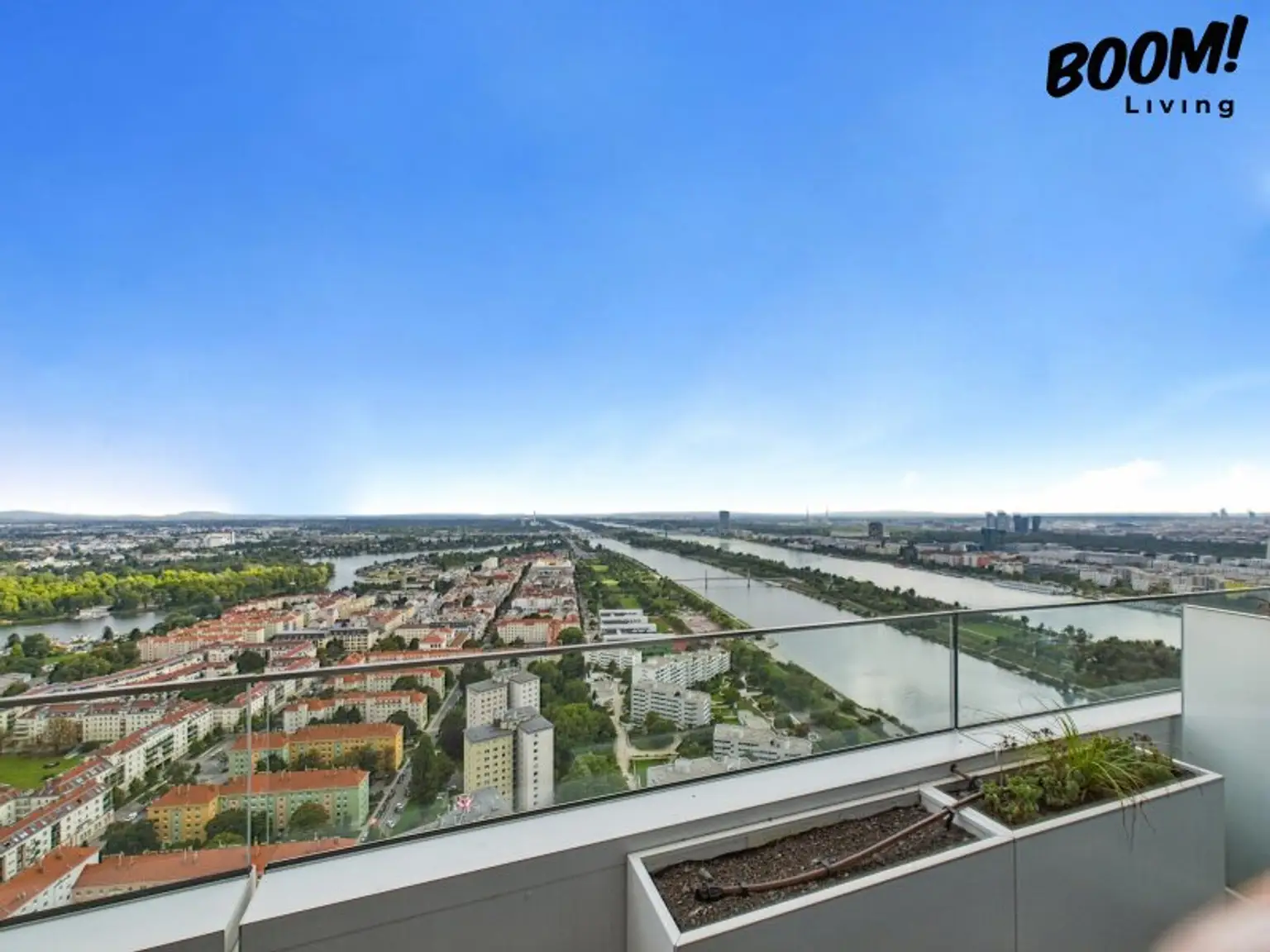 Danubeflats – Österreichs höchstes Wohnhochhaus mit atemberaubendem Ausblick, exklusivem Spa und urbanem Luxus direkt an der Neuen Donau