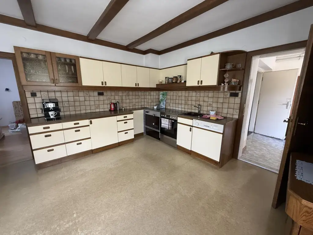 Übelbach, Wohnhaus zum sanieren mit großem Grundstück in Grünlage