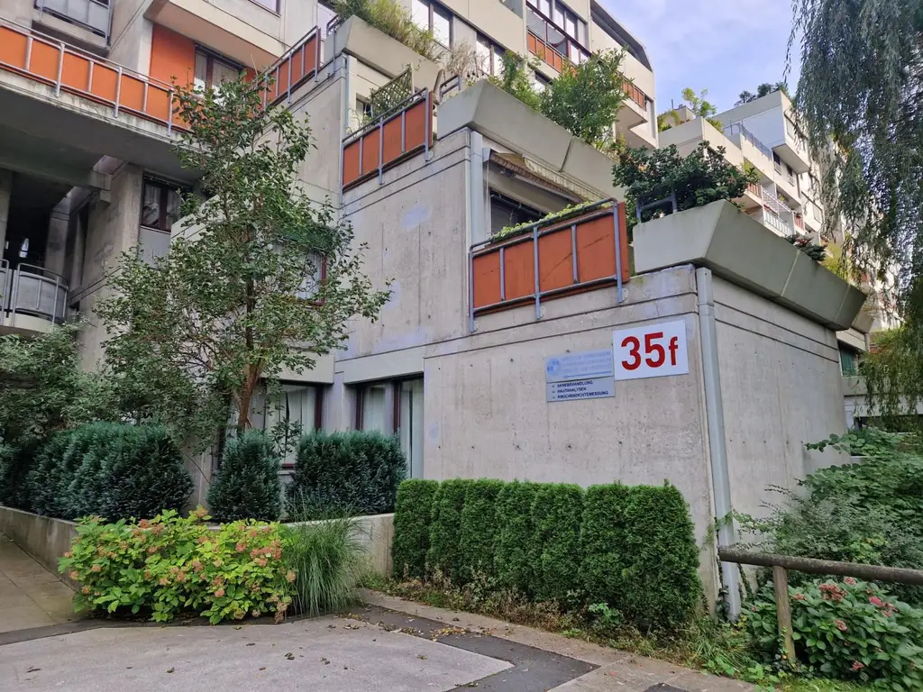 Wohnung mit Praxisgenehmigung und Terrasse in der Terrassenhaussiedlung Graz – vielseitig nutzbar mit Tiefgarage